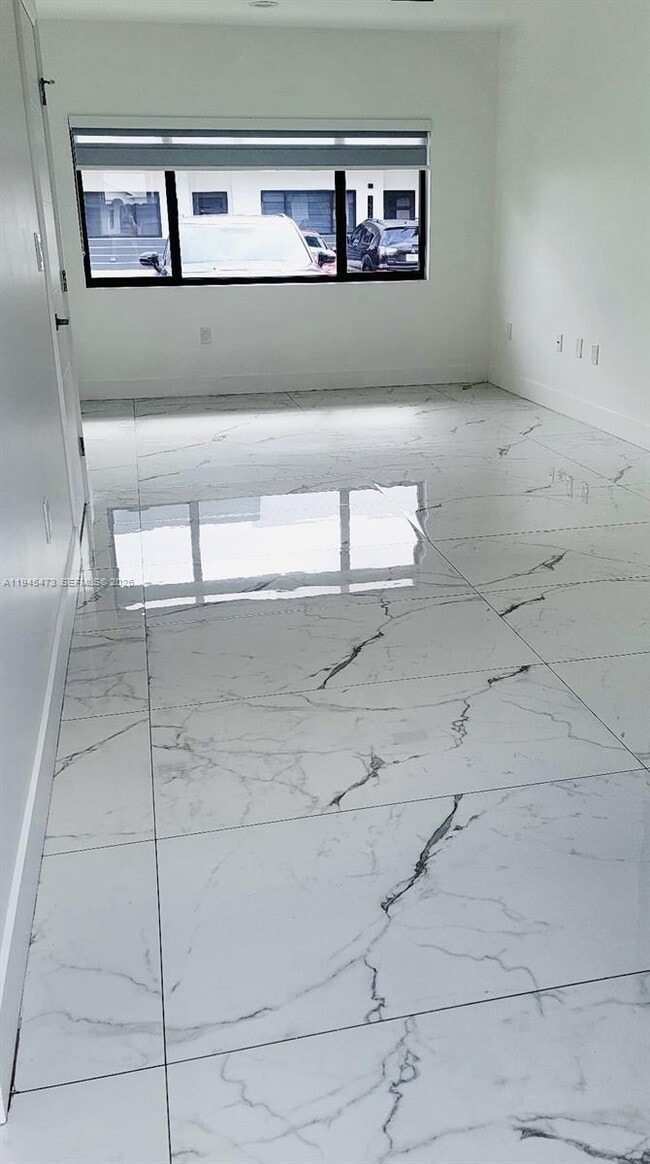 Photo - 19233 NW 37th Ave