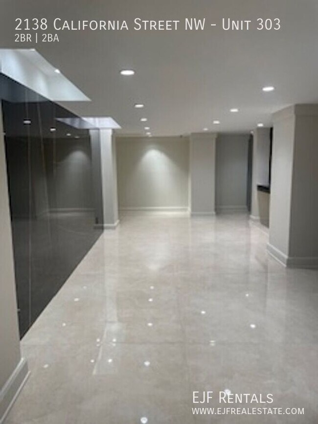Photo - 2138 California St NW Unidad 303