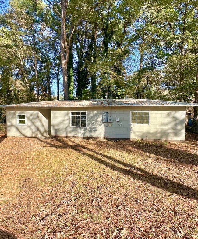 Photo - 209 Tucker Ave