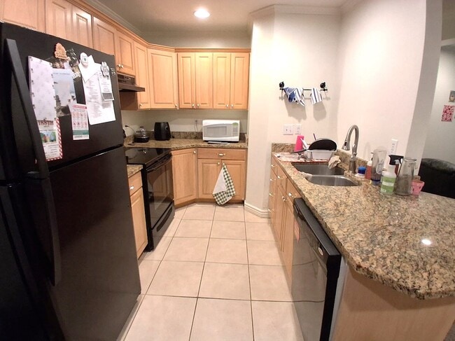 Photo - 1533 Riverside Ave