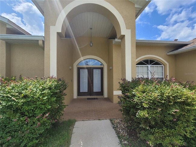 Photo - 165 Frontier Dr