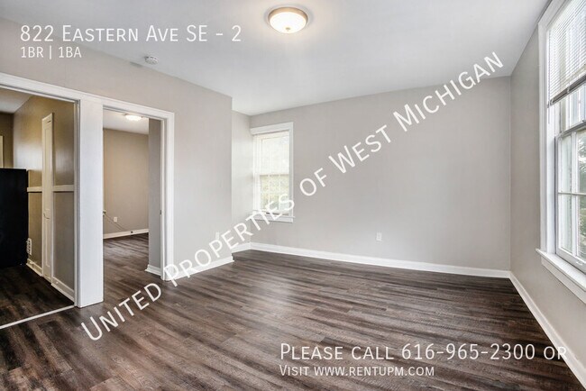 Photo - 822 Eastern Ave SE Unit 2