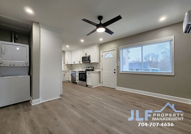 Photo - Beautifully Remodeled 1 Bed/1 Bath Home in Cramerton!