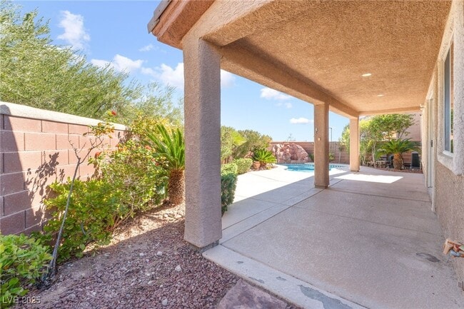 Photo - 600 El Loro St