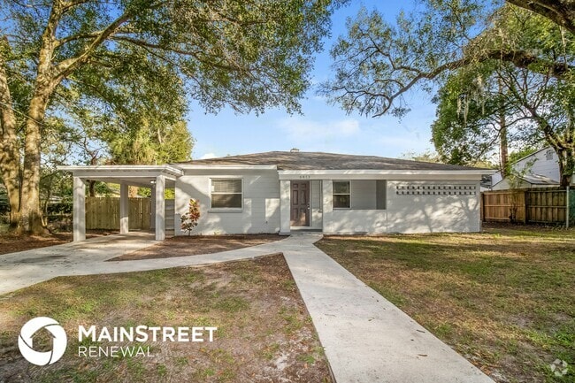 Building Photo - 6813 N 14th St Rental