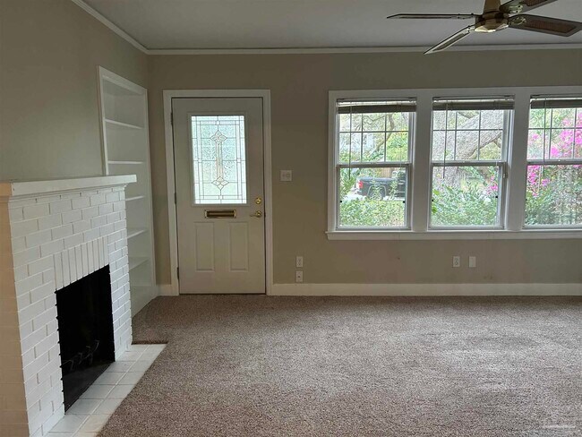 Photo - 1701 E Bobe St