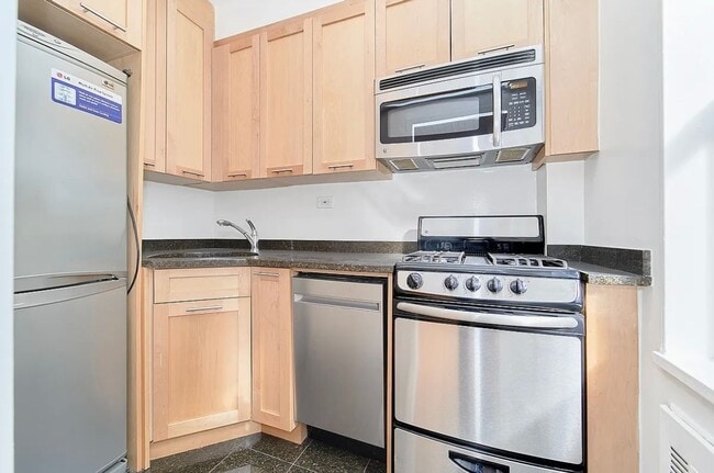 Photo - EAST 55 STREET Unidad 11B