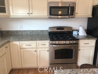 Photo - 13902 Yorba St Unidad 15a Rental