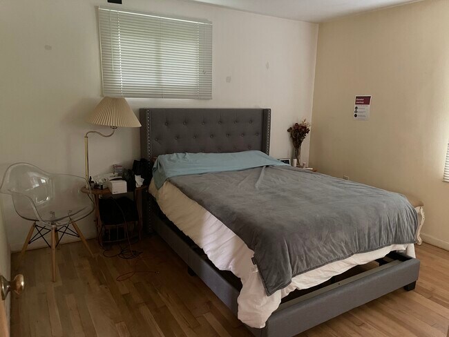 Photo - 219 Tareyton Dr