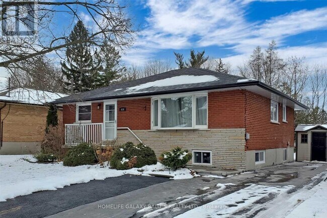 Photo - 410 Harris St