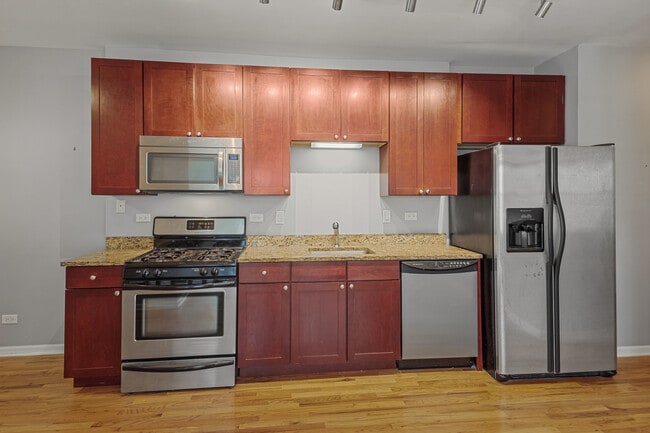 Photo - 1740 W Foster Ave Unidad 3R