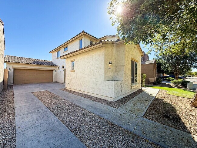 Photo - Charming Glendale Home with Spacious Lot & Prime West Valley Location!