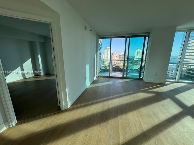 Photo - 500 Brickell Ave Unit 1502