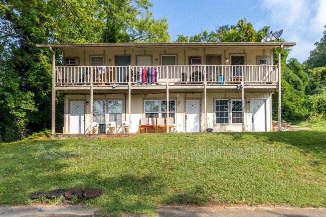 Photo - 2329 Dodson Ave