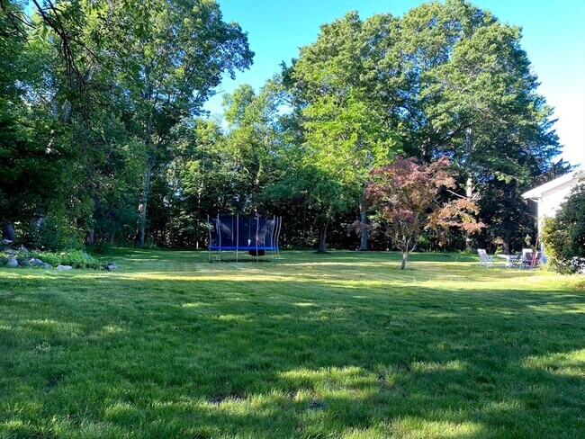 Photo - 15 Winchester Dr