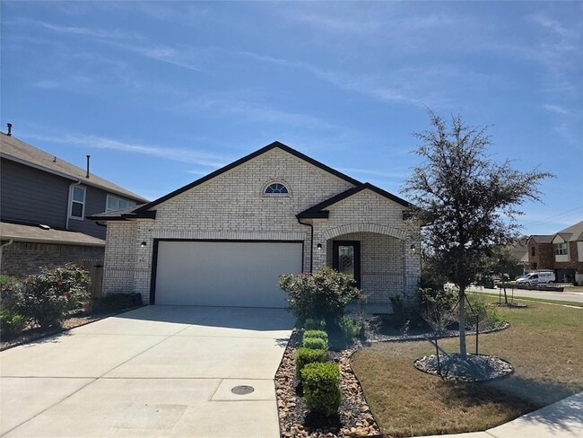 Building Photo - 8902 Grand Western