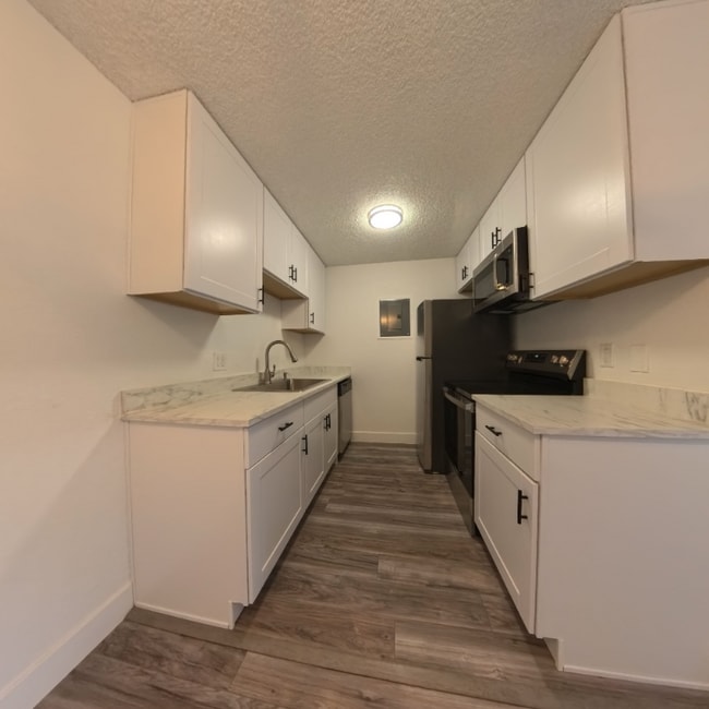 Photo - 10211 Ura Ln Unidad 7-204