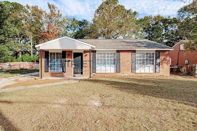 Building Photo - 3601 Dunhill Dr