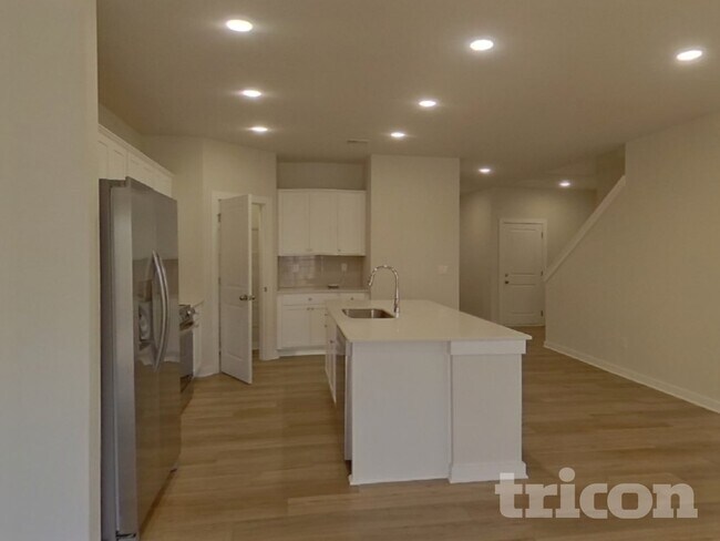 Photo - 2508 Blue Sky Mdws Dr