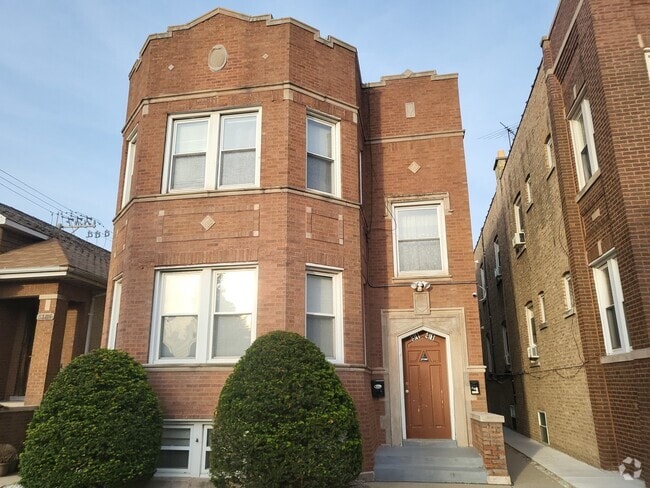Building Photo - 3141 N Luna Ave Unit 2 Rental