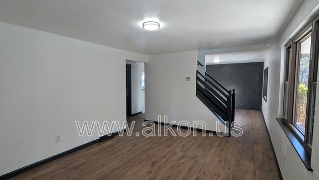 Photo - 11225 Azalea Dr