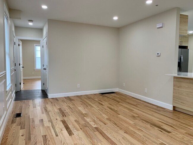 Photo - 2 Cottage St