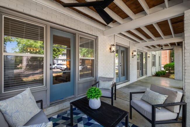 Photo - 621 Broadmoor Dr