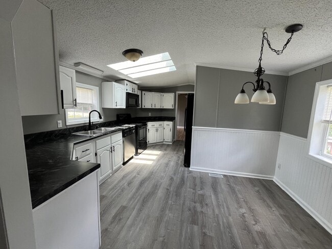 Photo - 62 Bennett Rd