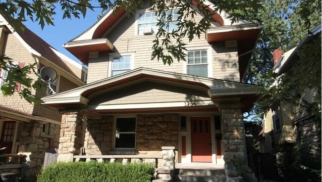 Photo - 3704 Walnut St