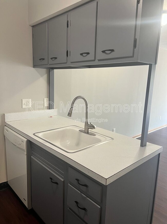 Photo - 3813 Briar Pl Unidad 11