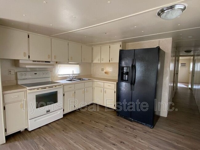 Photo - 2203 Cantor Ln