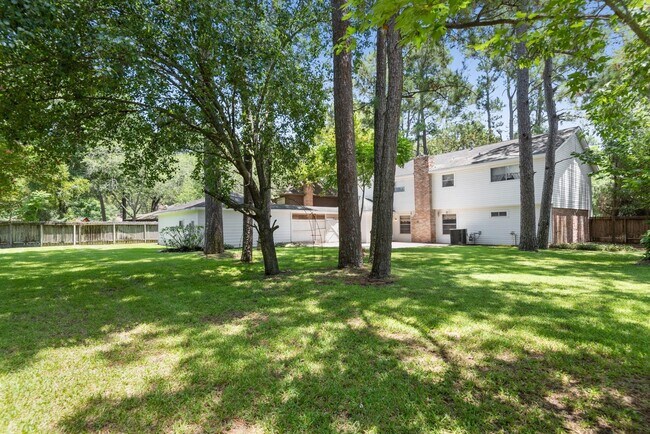 Photo - 8218 Oak Moss Dr