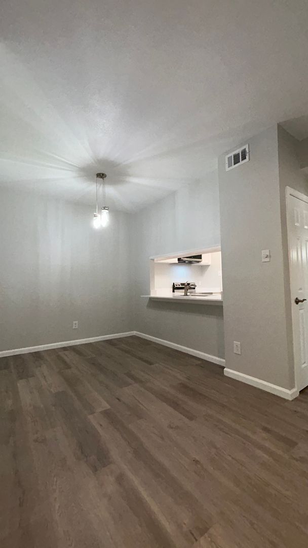 Photo - Ready for immediate move in!