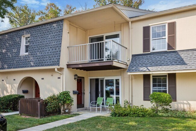 Photo - 2BD/2BA with a Den in Old Forge Crossing!