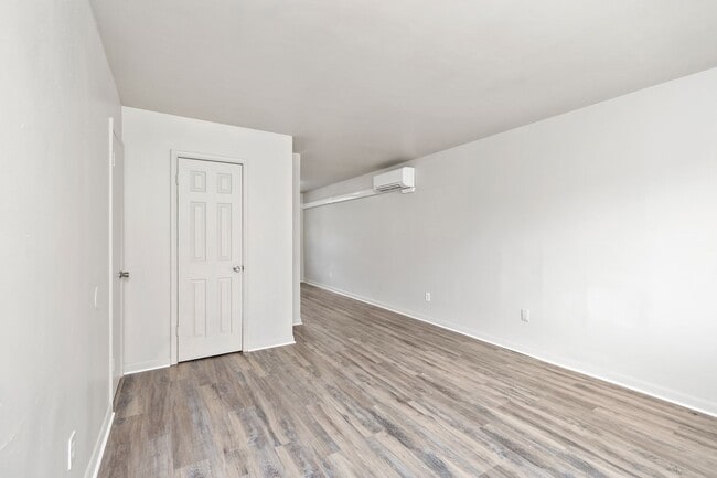 Photo - Newly Renovated 2 Bedroom Unit! Unidad Apt. 47