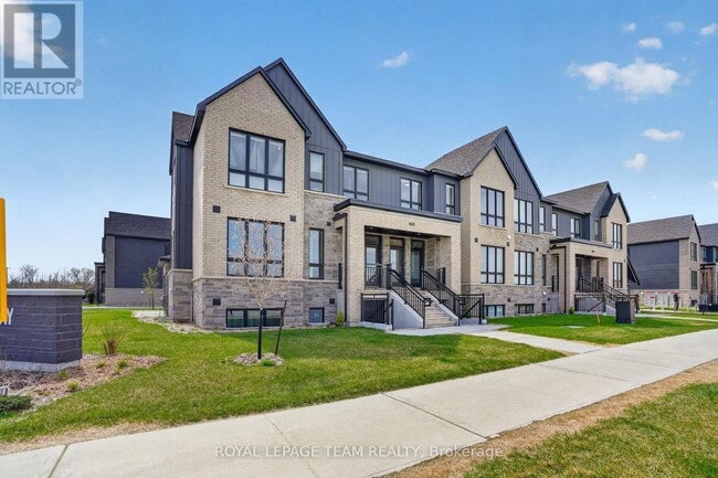 Photo - 830 Roger Griffiths Ave Unit C