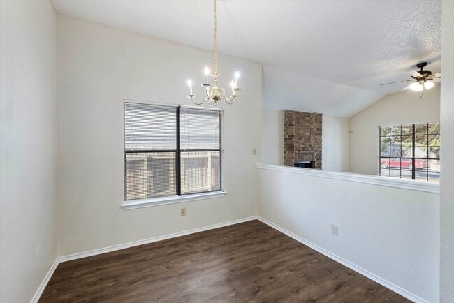 Photo - 6822 Quail Lake Dr