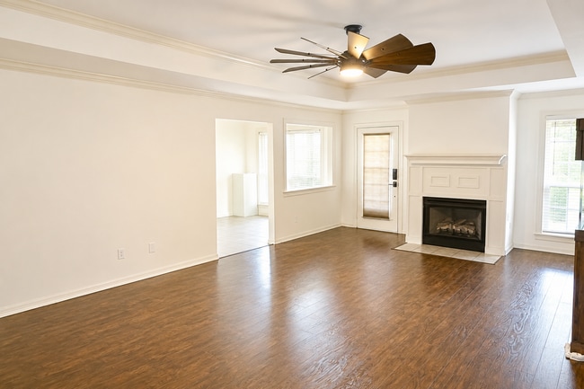 Photo - 5601 Country Ridge