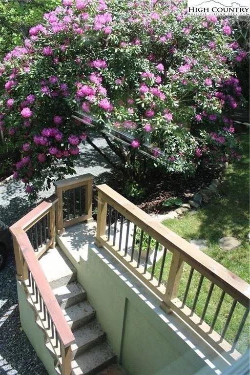 Photo - 162 Horseshoe Dr