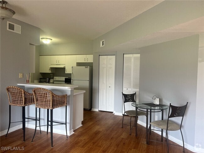 Building Photo - 27107 Matheson Ave Unit 108 Rental