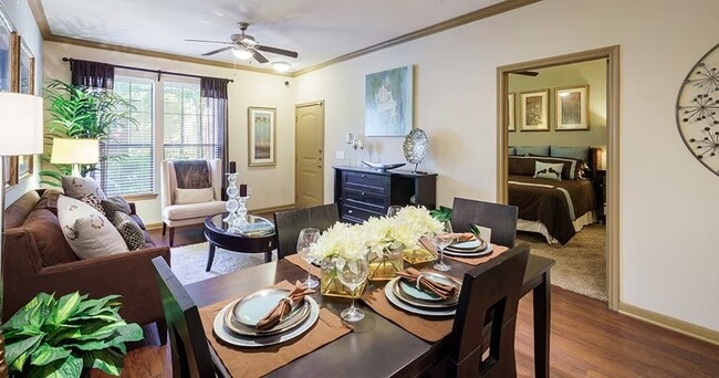 Photo - Spacious Living with Urban Convenience! Unit NEOS