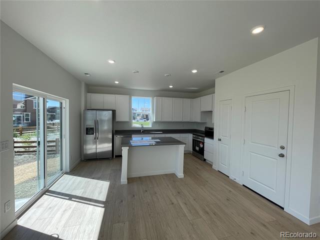 Photo - 755 Yankee Boy Lp