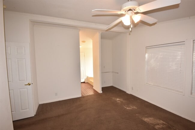 Photo - 10007 Elderberry Park Ln