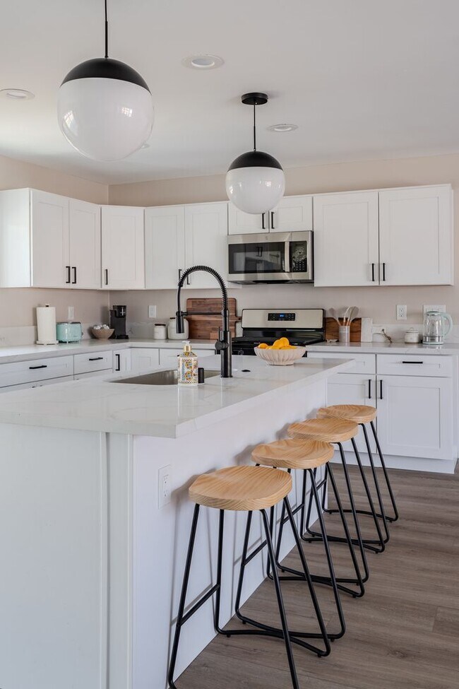 Photo - Fully remodeled!