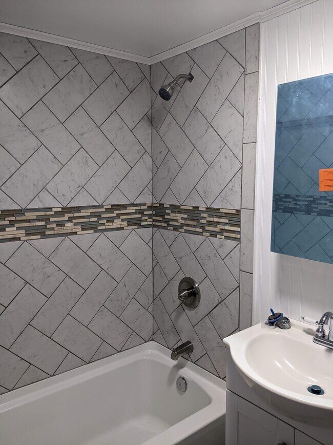 Photo - 1418 3rd Ave