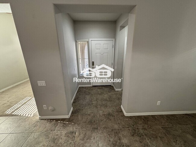 Photo - 1933 W Davis Rd