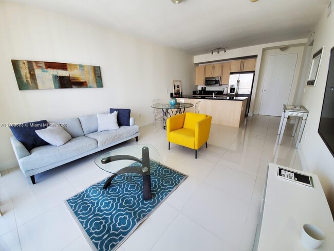 Photo - 1111 SW 1st Ave Condo Unit 3121-N