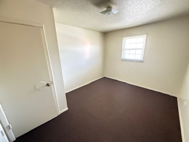 Photo - Highland Heights 138