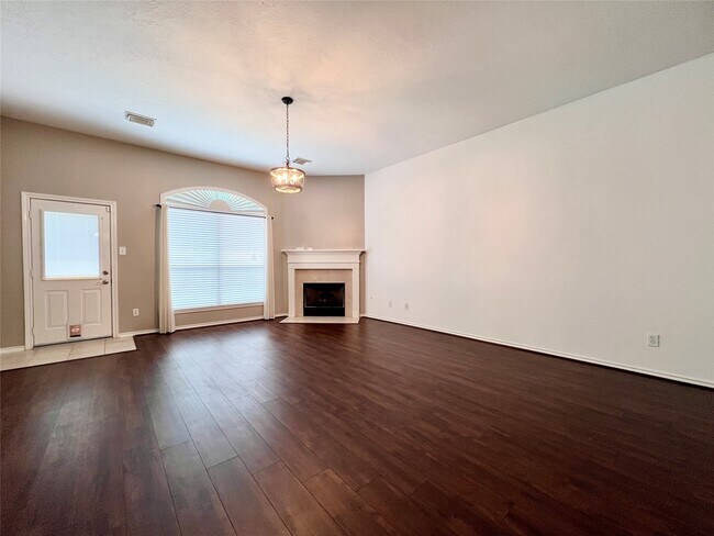 Photo - 67 N Merryweather Cir