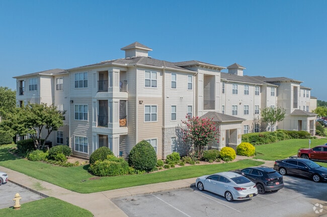 Building Photo - Sonoma Grande Apartments